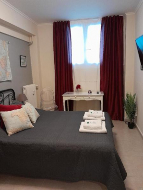 Kolonaki. Luxurious Studio